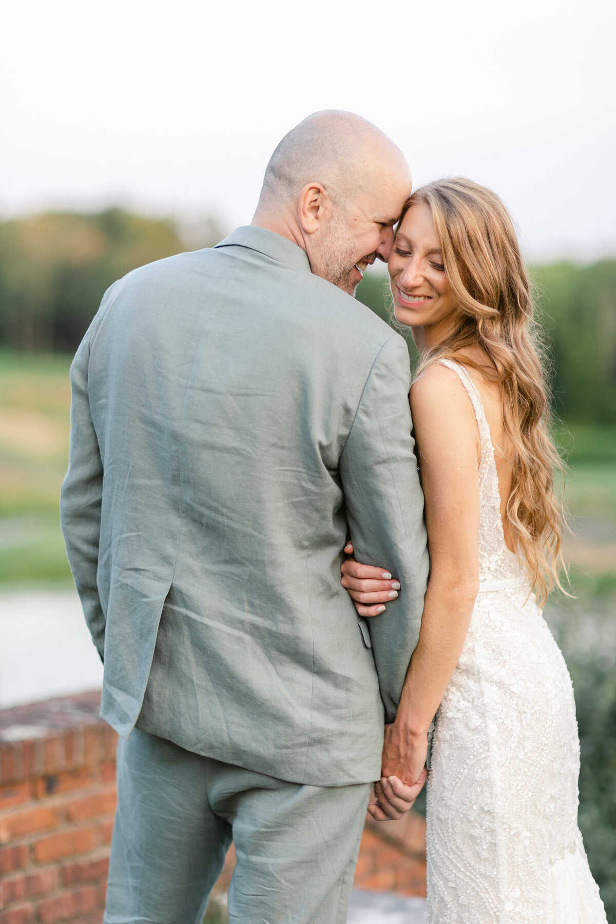 Lauren Kearns Photography Estate Wedding Photographer Biltmore Asheville North Carolina Swan House Atlanta Georgia Vanderbilt Newport Rhode Island Charleston South Carolina Florida New Jersey East Coast Engagement Couple Laurens-Favs-159