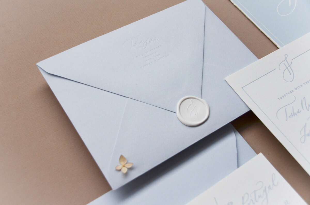 blue-wedding-invitations-papelnco4