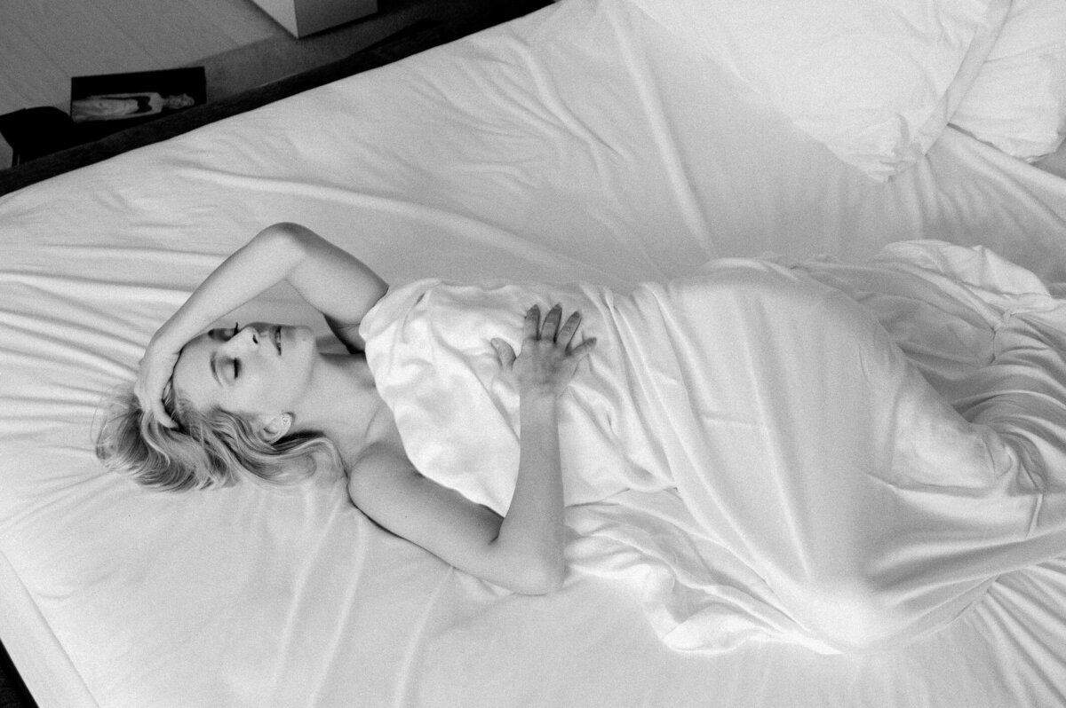 black-and-white-boudoir-marilyn-monroe-style (1)