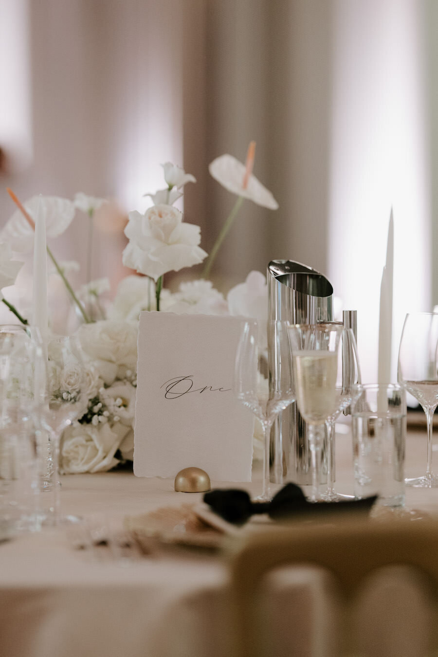 Nicola-Campbell-Editorial-Wedding-Photographer-Scotland-Signet-Library-Caitlin&Darren-112