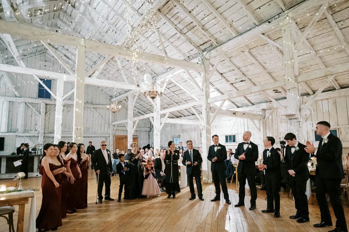 W11-Wedding-Photos-Caledon-Valley-Estate-Eleanor-and-Michael-2024-11-02-2500px-1199