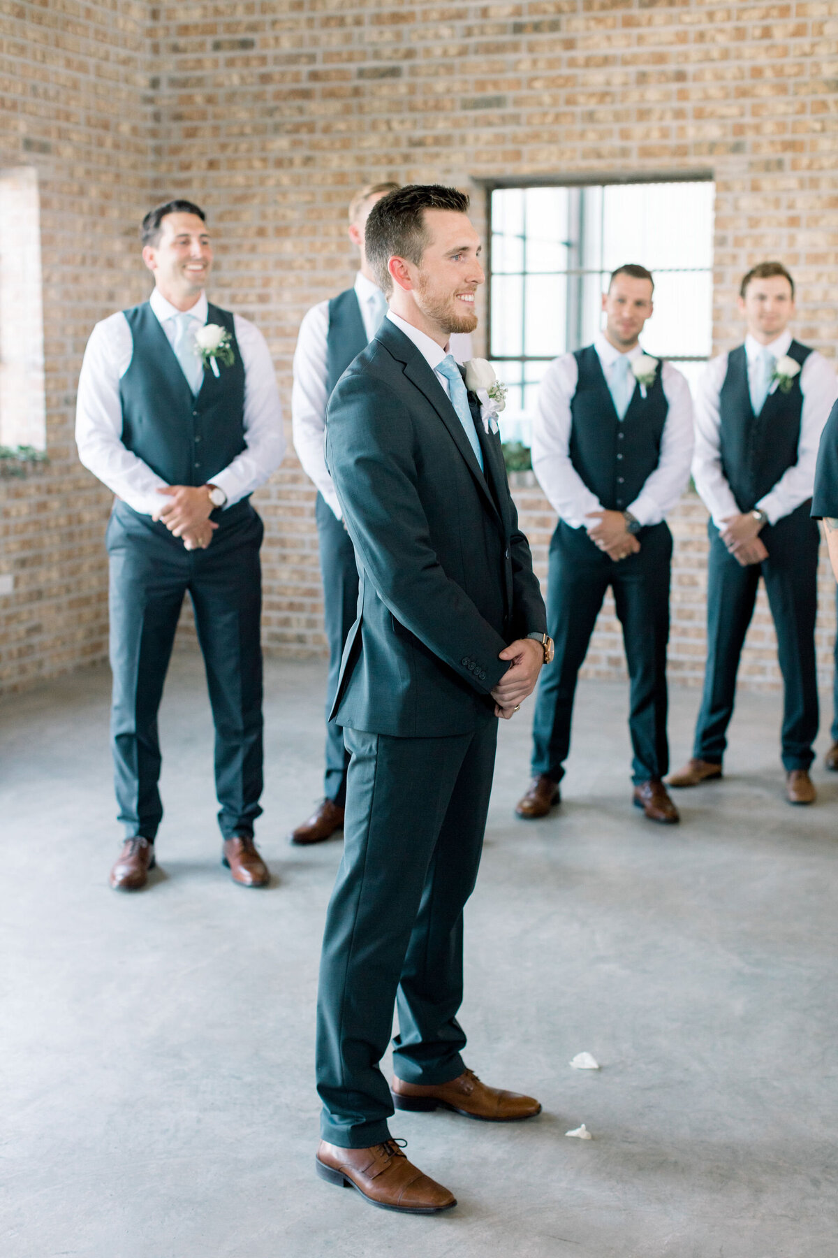 summer-rustic-blue-gin-wedding-36