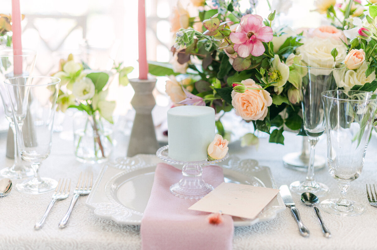 Spring inspired editorial shoot at the Merrimon-Wynne in Raleigh, NC