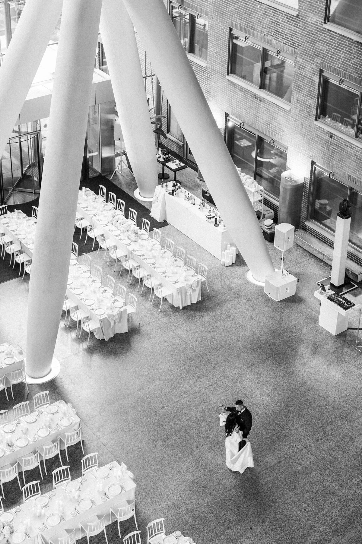 515-Ricardas-Restaurant-Toronto-Canada-Sabrina-Paolo-Wedding-33