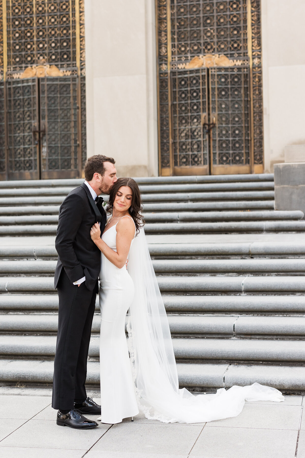Alexis Fox Photography + Wedding + Regions Tower + Indianapolis + Indiana  (17 of 38)