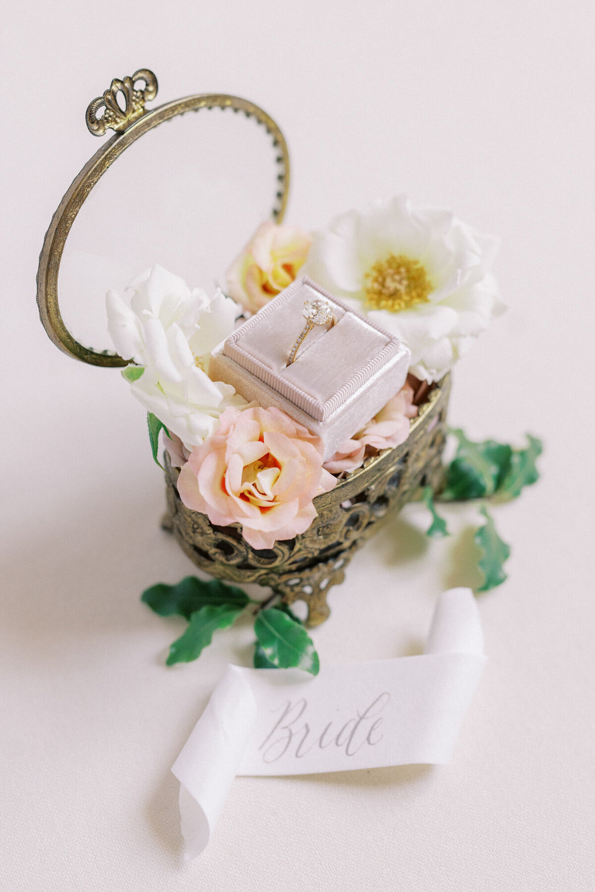 Maïlys Fortune Photography Husband Wife Wedding Weddings Photography France Switzerland Italy Timeless Dreamy Imagery Bilingual French English Destination Weddings Destination Wedding Provence French Riviera Paris Lake Como Tuscany8