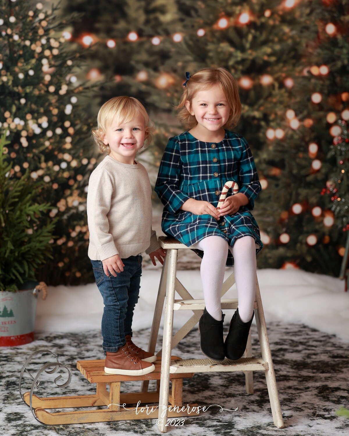 lehigh-valley-photographer-lori-generose-lg-photography-christmas-studio-mini-session-nazareth-pa