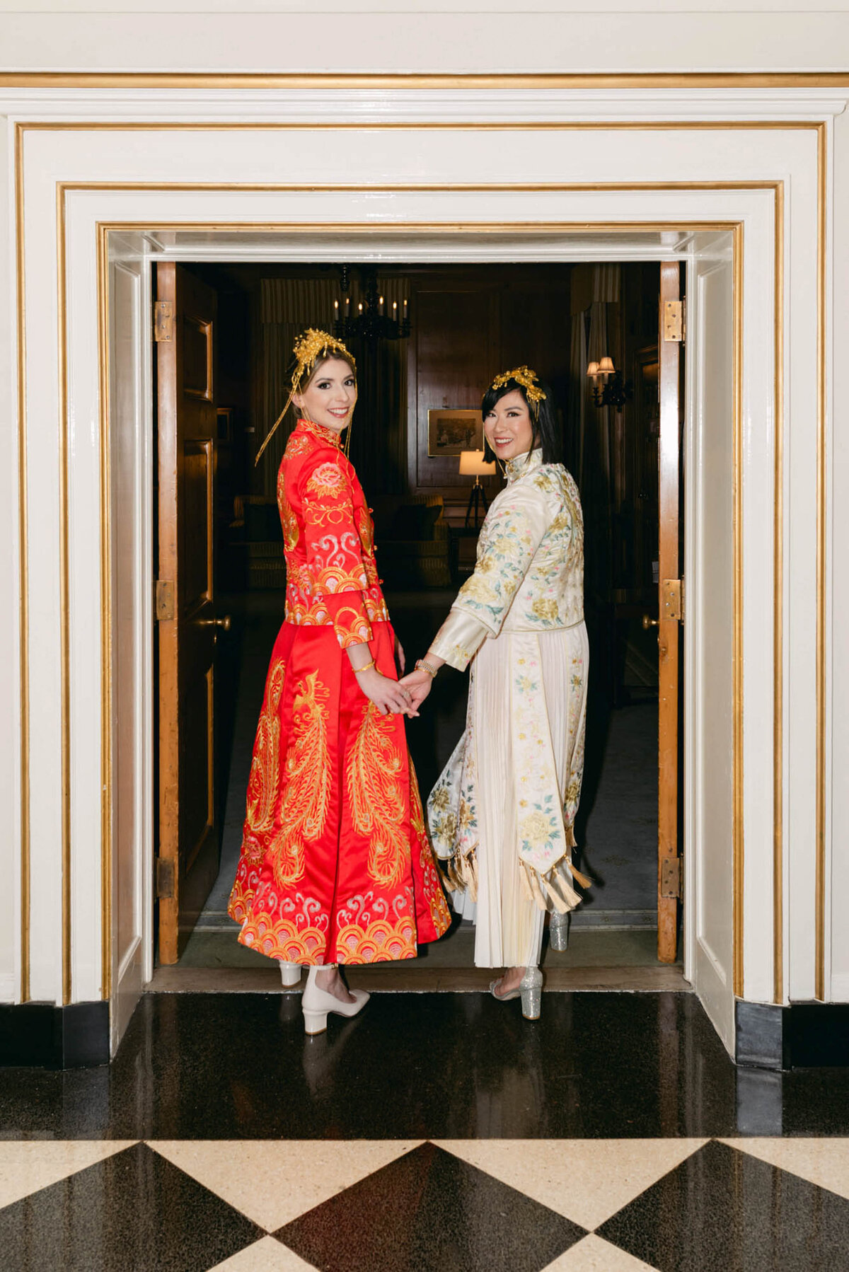 515-The-University-Club-of-Toronto-Toronto-Canada-Angelique-Joyce-Wedding-16