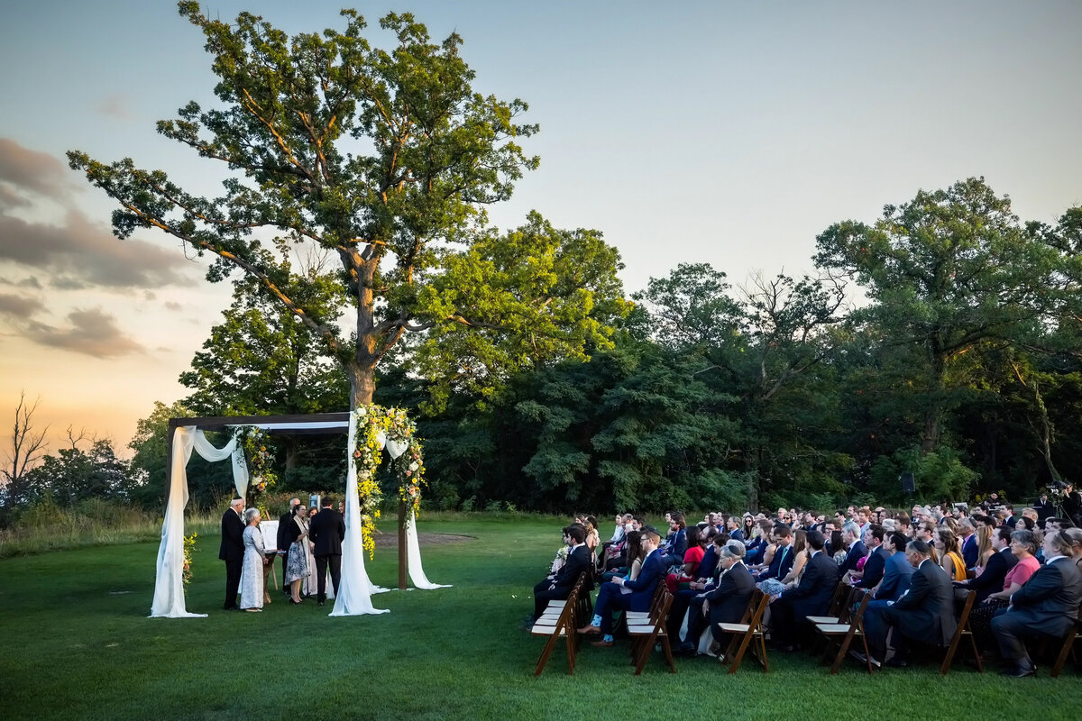 357_cr_Bob&DawnDavisPhotography