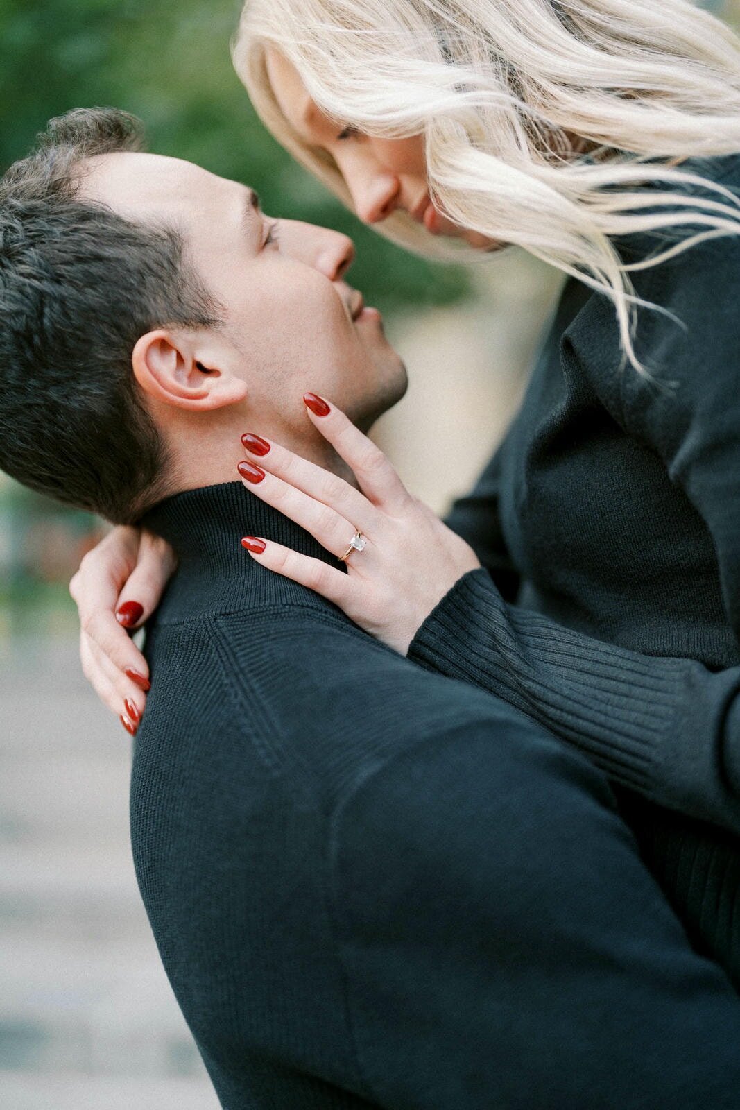 E12-Engagement-photoshoot-Trinity-College-Toronto-Jerilyn-and-Mitch-2024-10-11-2500px-1061