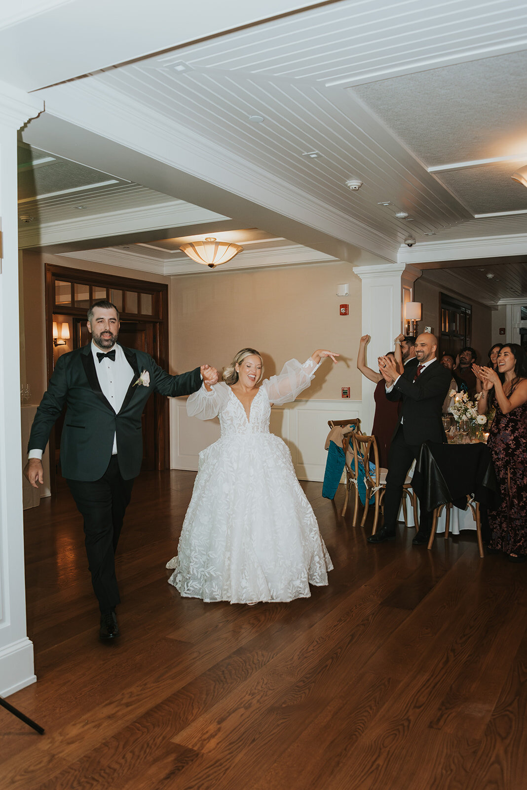 ANDREA-NICK-FALL-PECONIC-BAY-YACHT-CLUB-WEDDING_PHOTOS_BY_MARIA_B_LUNG_0940