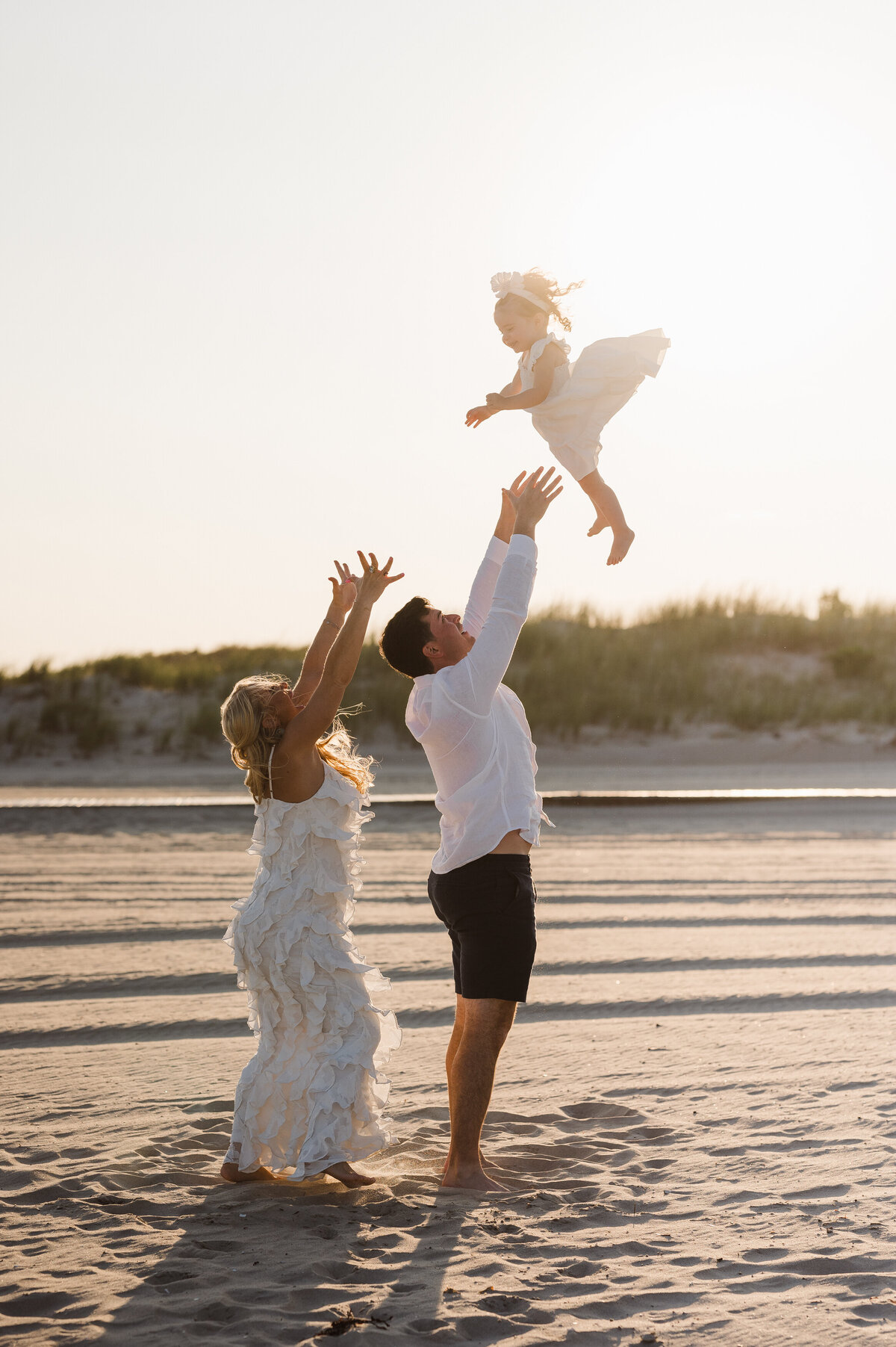 gender-reveal-beach-family-photos-nj-photographer-suess-moments-109