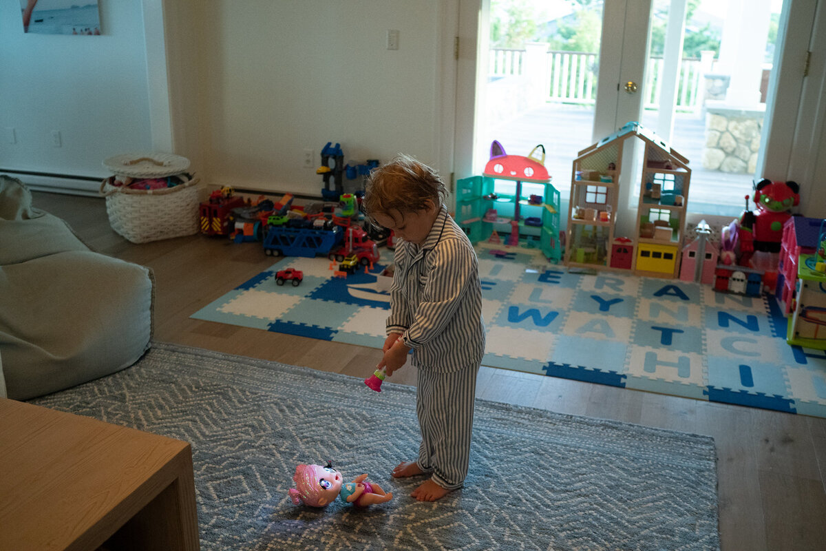 luxury-vacation-photographer-kirsten-lewis-Watch-Hill-Rhode-Island067