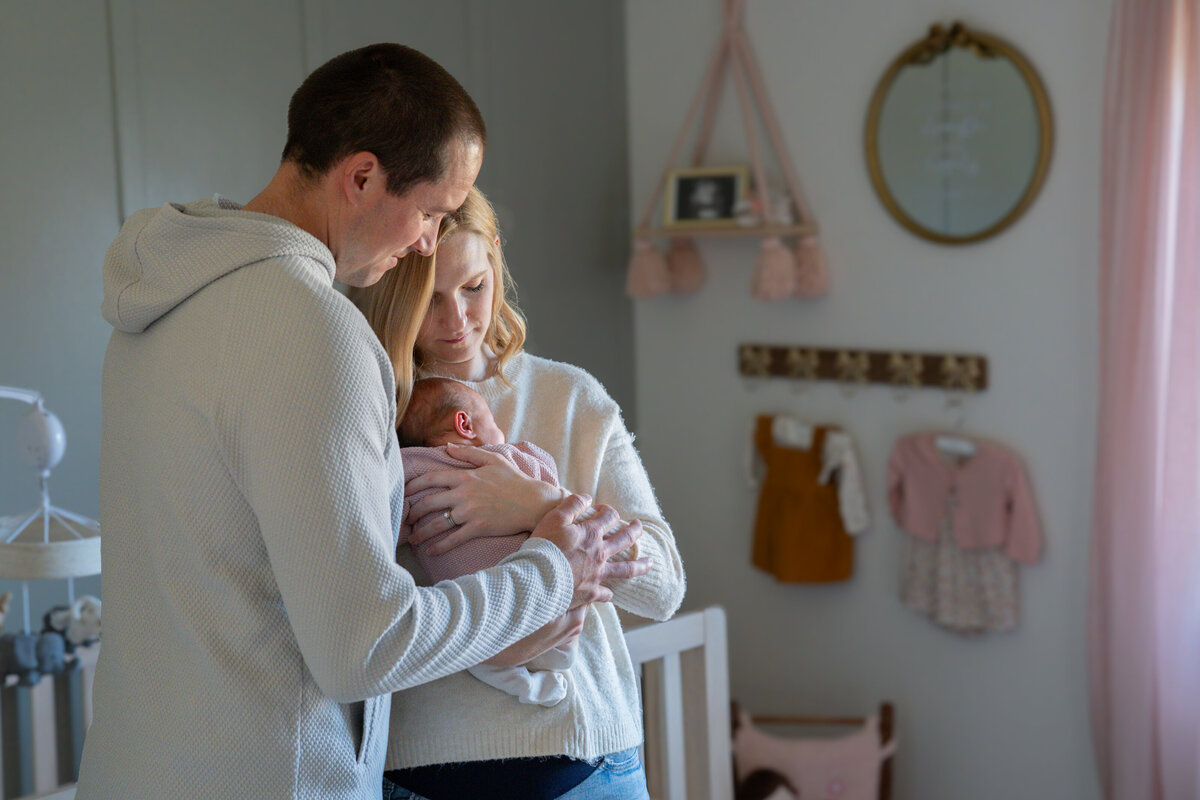 Malenke Family and Newborn Gallery 2025 November-43