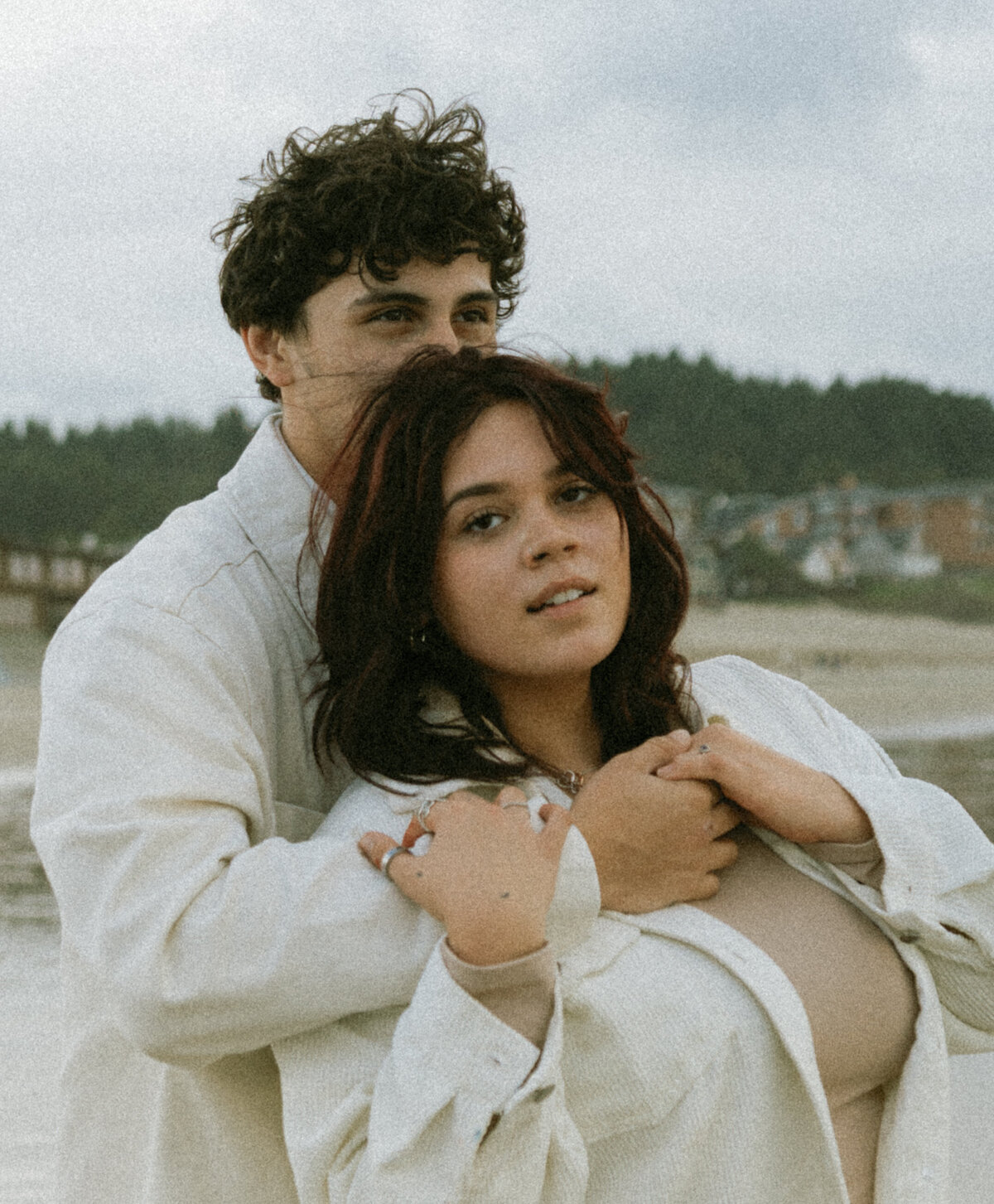 cannon beach - oregon documentary storytelling - couples sunset photos-14
