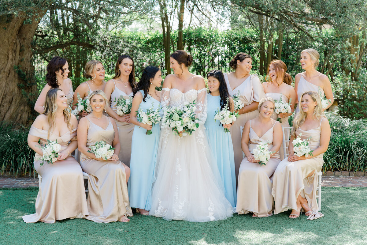 Bride, bridesmaids, and junior bridesmaids. Charleston wedding photographer. Kailee DiMeglio Photography.