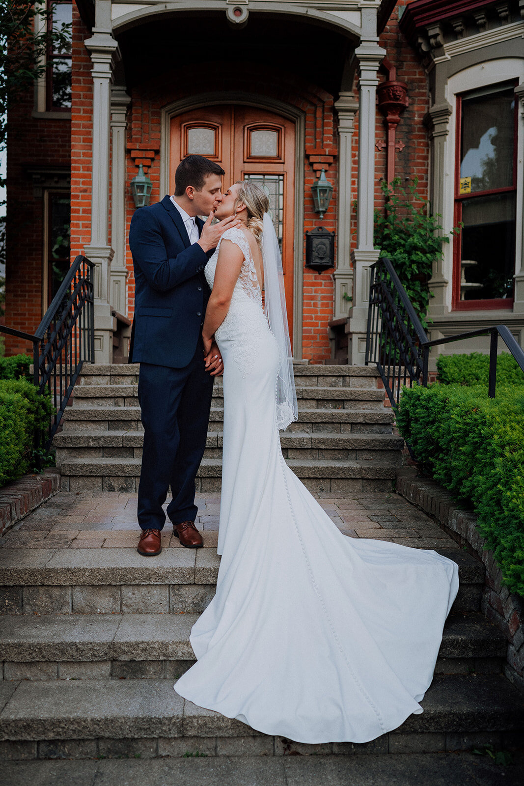EmilyD'AngolaPhotography-Meeting House Grand Ballroom Plymouth Michigan Wedding Photographer11