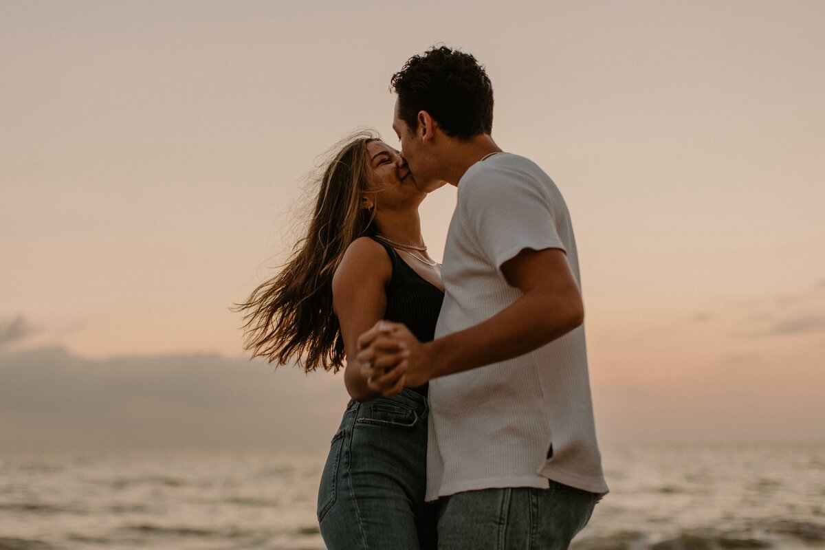 Romantic-cinmatic-beach-engagement-session-janelle-aloi-17