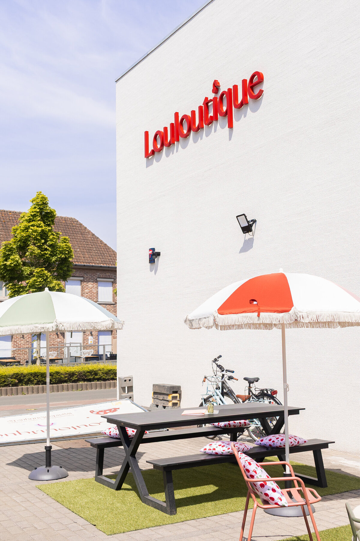 Louloutique-05-2025-049