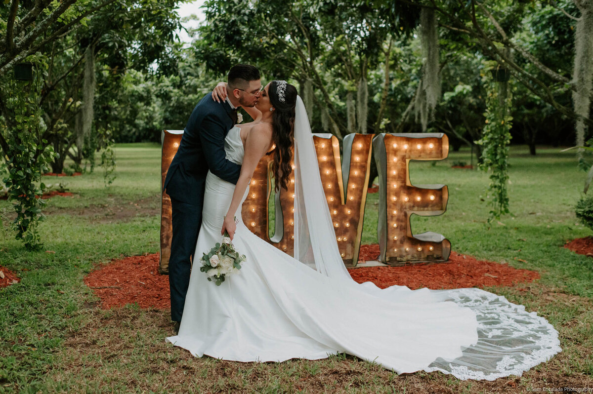 Karla-Mateo-Miami-Florida-Wedding-Elopement-Engagement-Photographer29