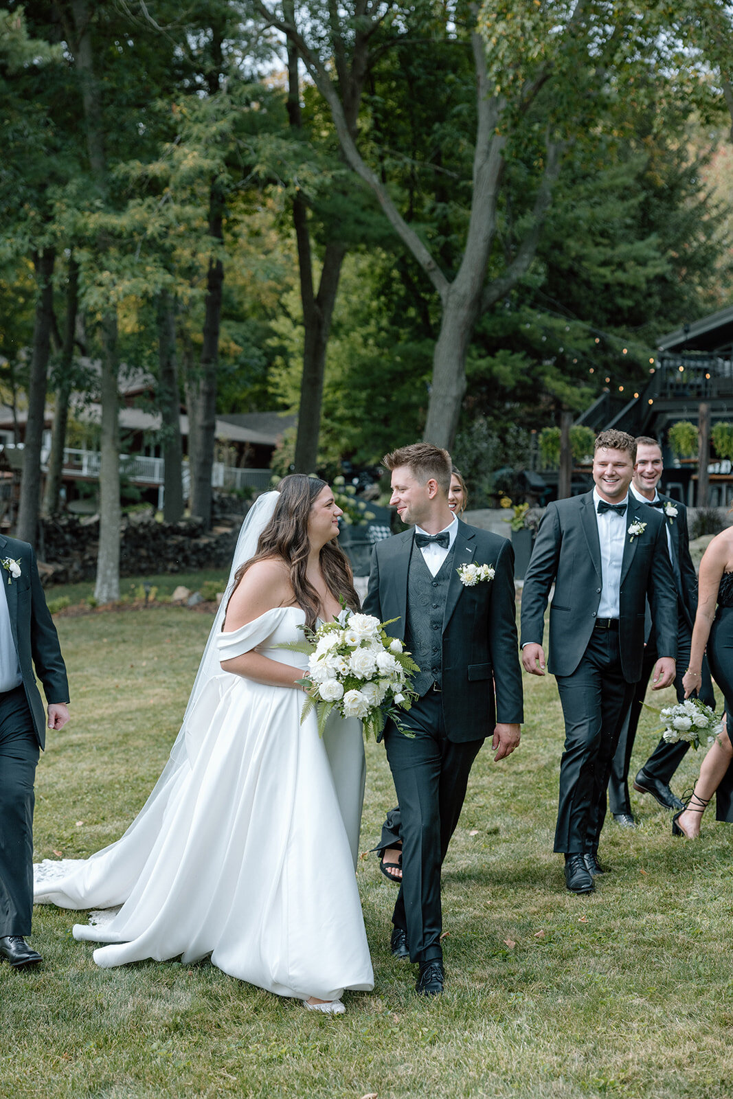 reedsburg-backyard-wedding-36