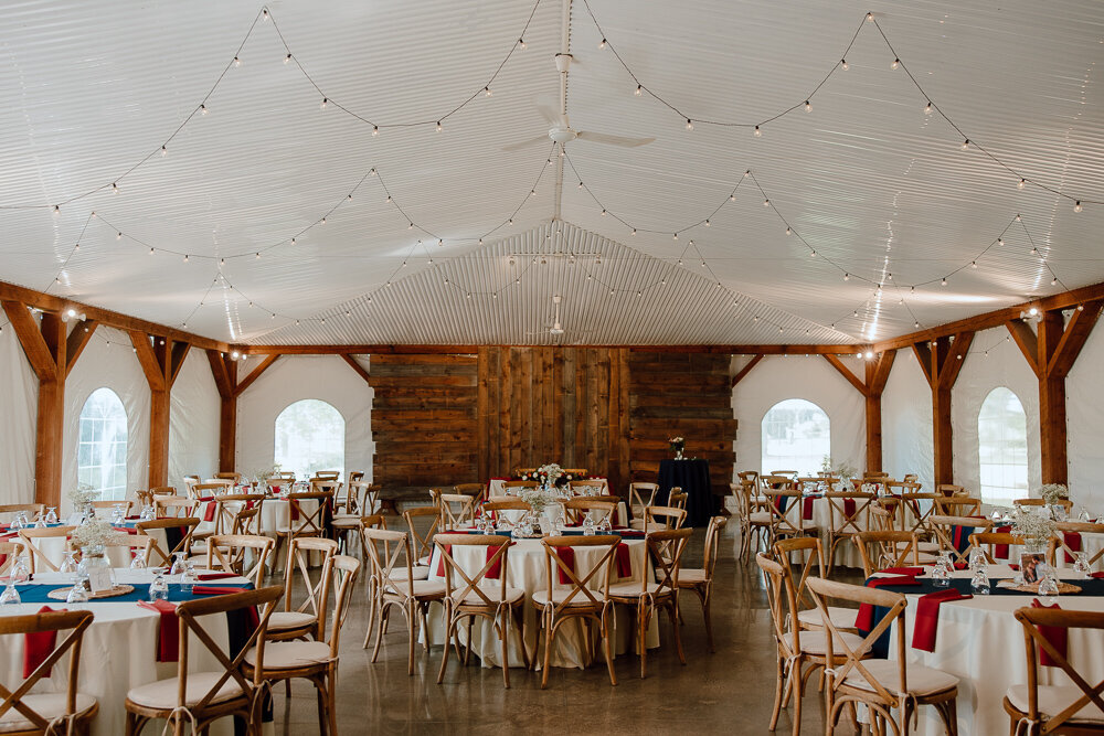 Rustic Chic Wedding at Stanley's Olde Maple Lane Farm Wedding - Emma Persi Photography-34