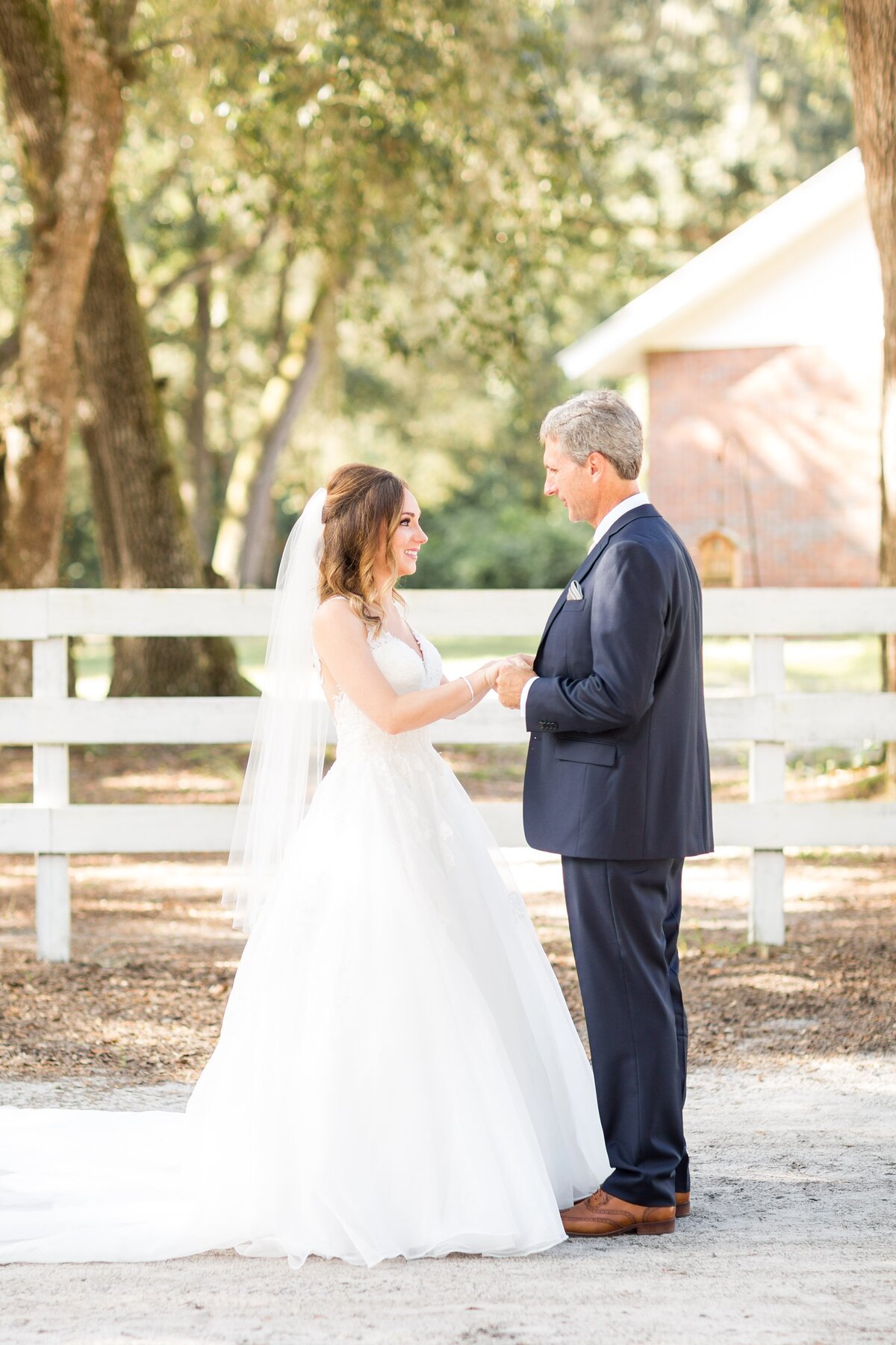 Chandler-Oaks-Barn-Wedding-Jacksonville-Wedding-Photographer_0051
