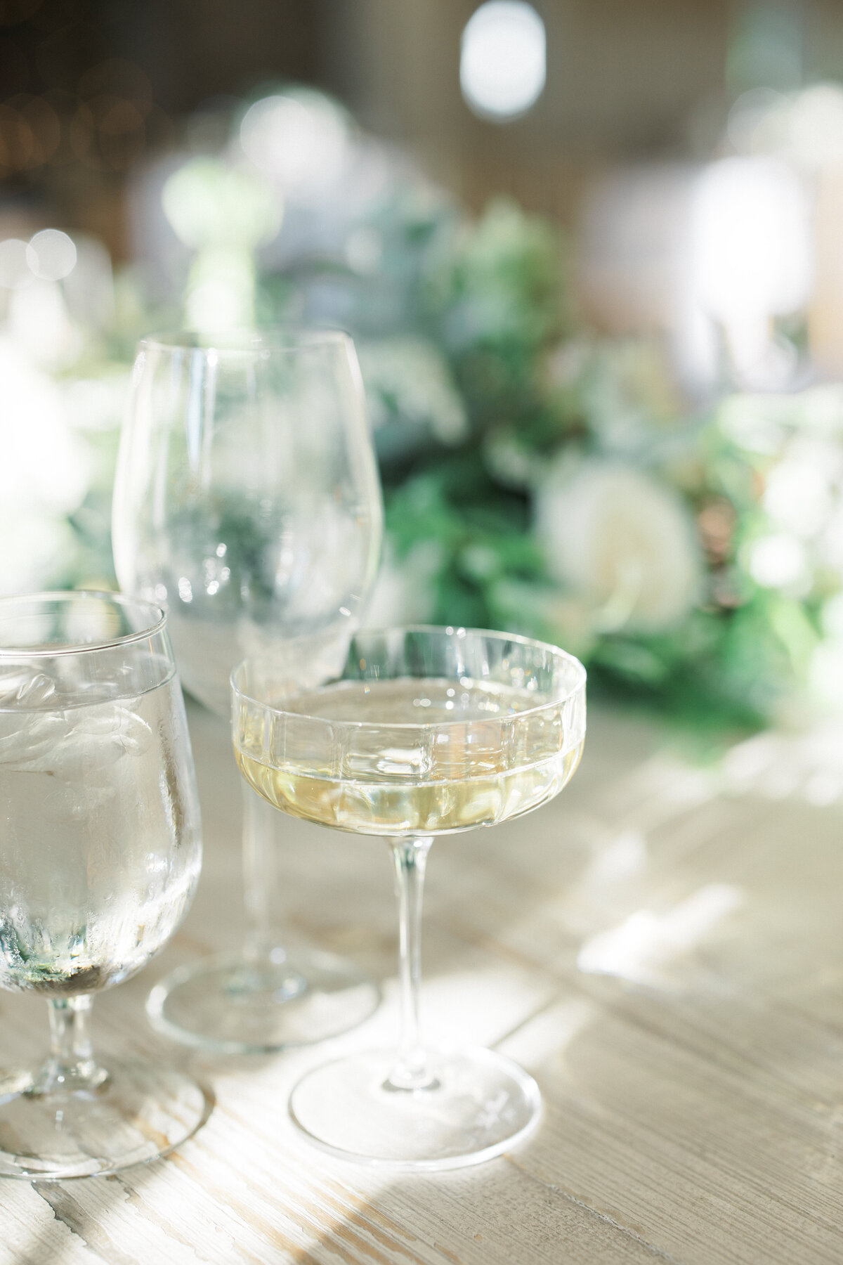 Molly Sue Photography New Jersey + East Coast Wedding Photographer Romantic Imagery Engagement Lifestyle Heirloom Wedding Albums65
