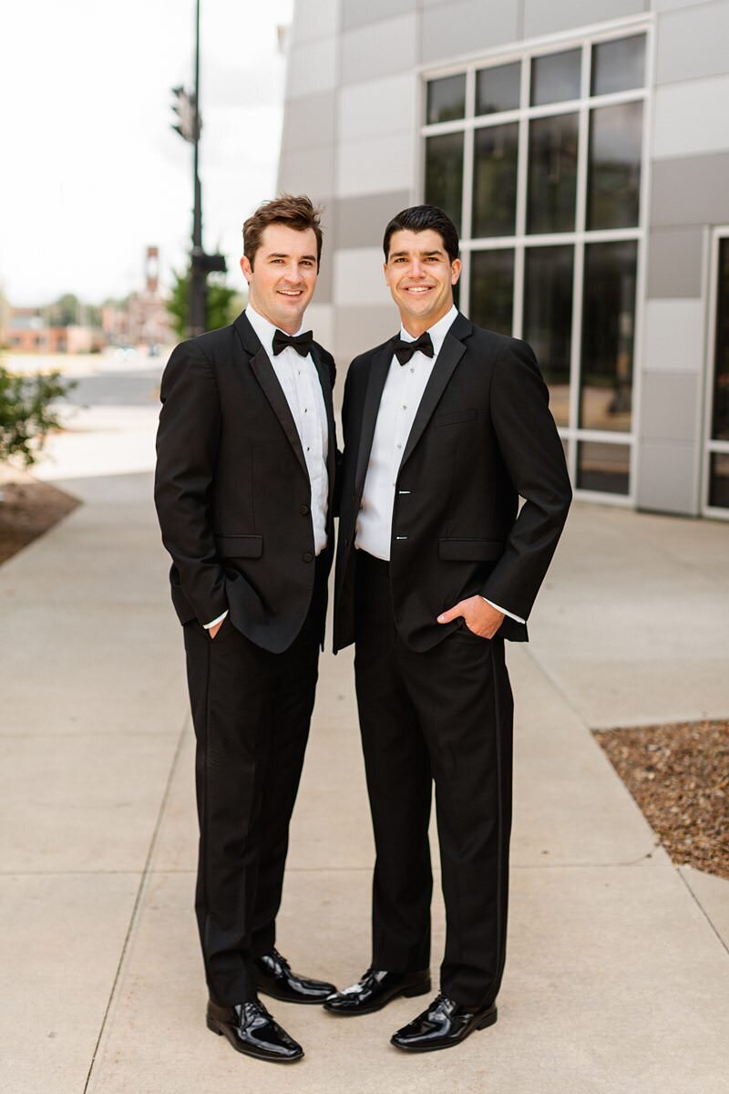 Classic Wedding at City Church of Evansville with Reception at ECC113