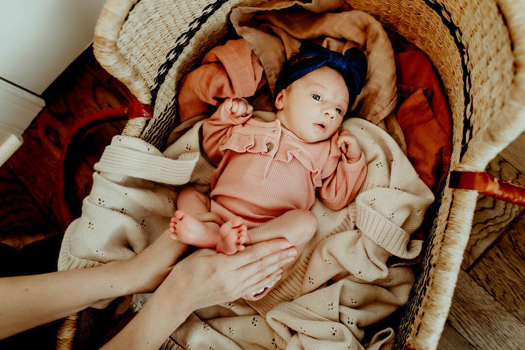 Fire-Family-Photography-Newborn-Photographer-In-Perry-Emily-6