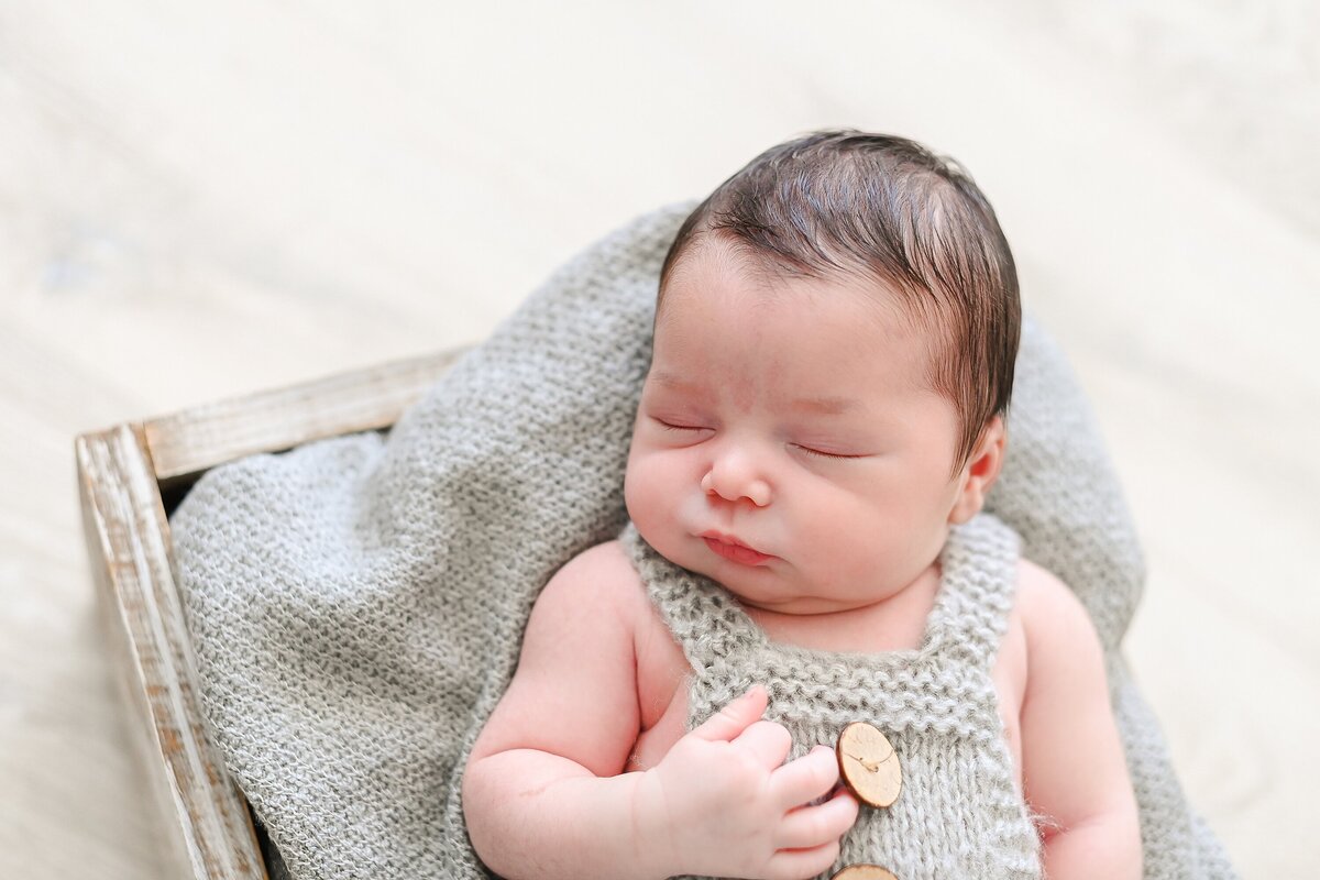 nicholas-newborn-tristate-new-jersey-family-newborn-maternity-photographer_0752