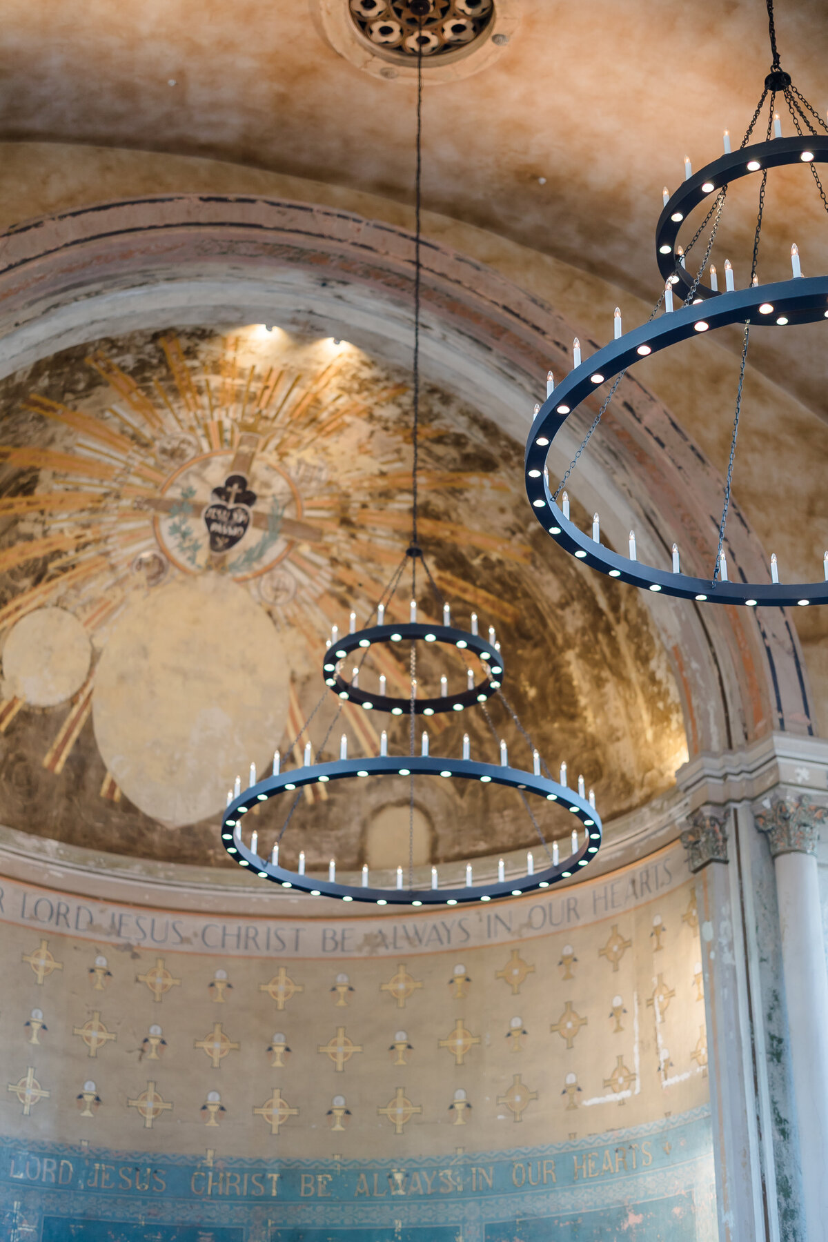 kasia-sickau-wedding-photographer-grace-alex-monastery-event-center-cincinnati-ohio1N1A2472