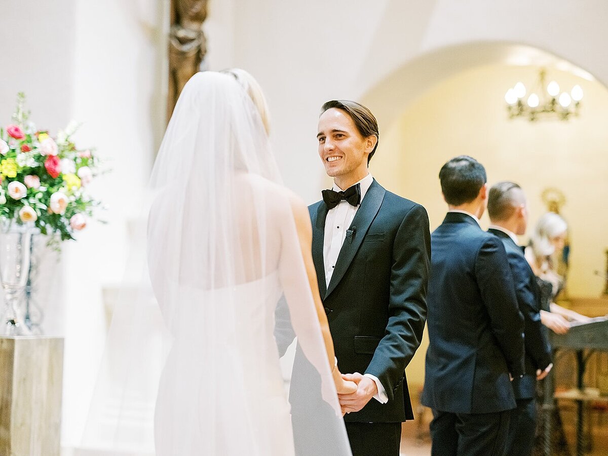 wedding-at-brophy-chapel-arizona-biltmore_0417