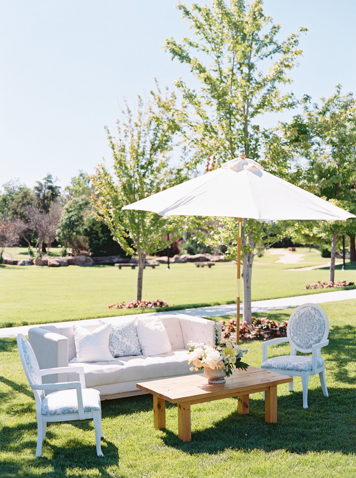 05-29-2021 Caleb and Brianne Wedding at Coles Garden OKC Wedding Photographer Laura Eddy-532