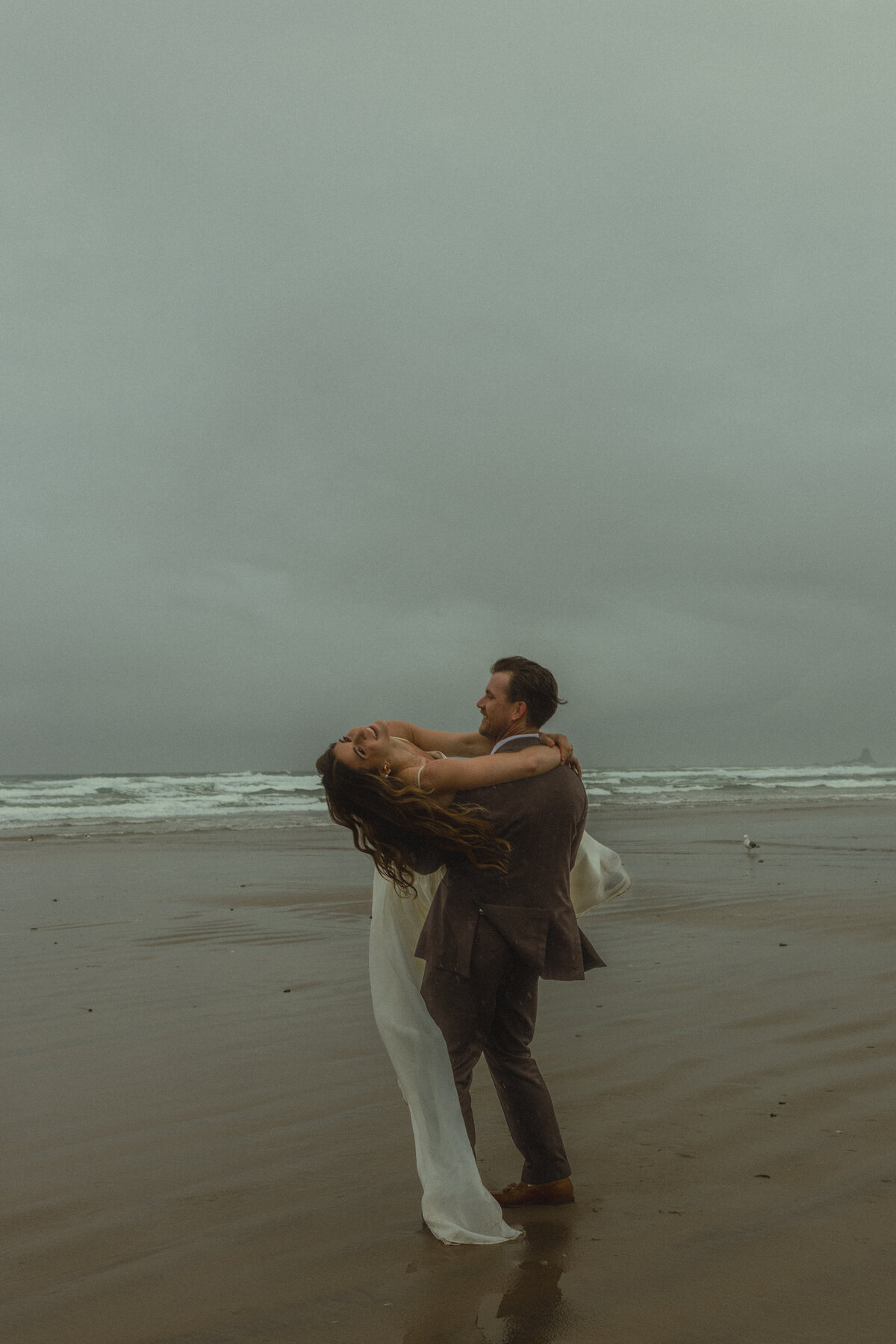 CannonBeachCouple-22