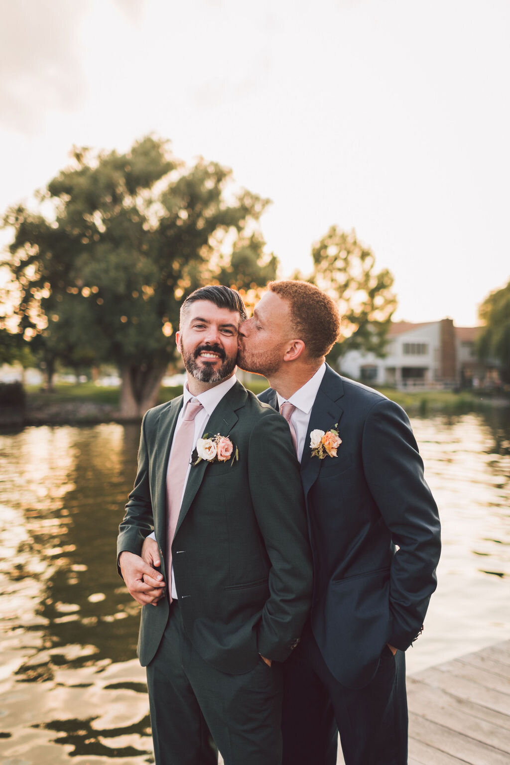 Lake House  Canandaigua Wedding Couple Portraits_Verve Event Co (1)(1)