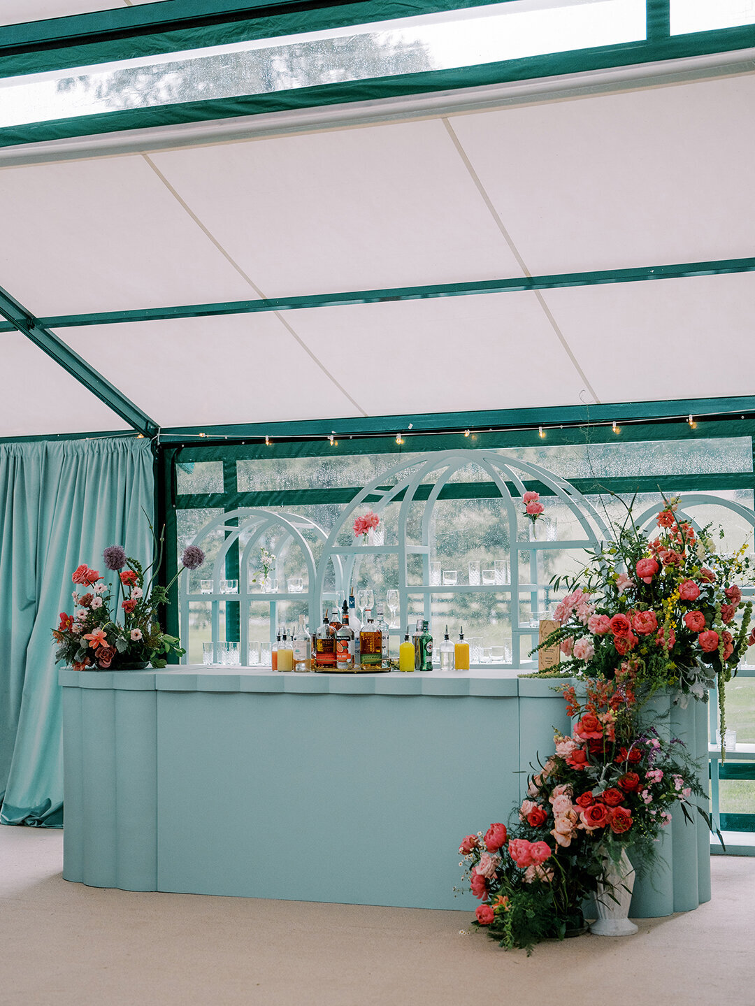 KathleenRob5-3-25GlenstoneGardenVA-VickiGraftonPhotography-1069