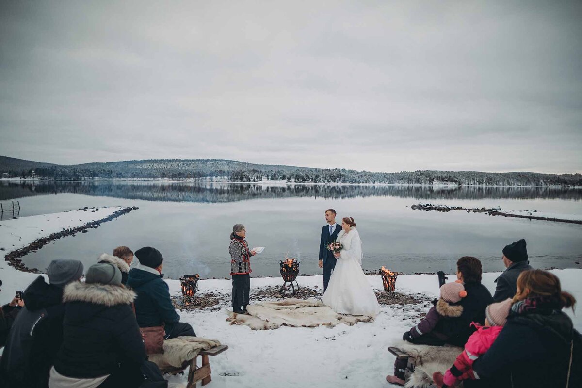 icehotel-weddings-winter-weddings-vinterbröllop-fotograf-kiruna-photographer-wedding-photographer001001