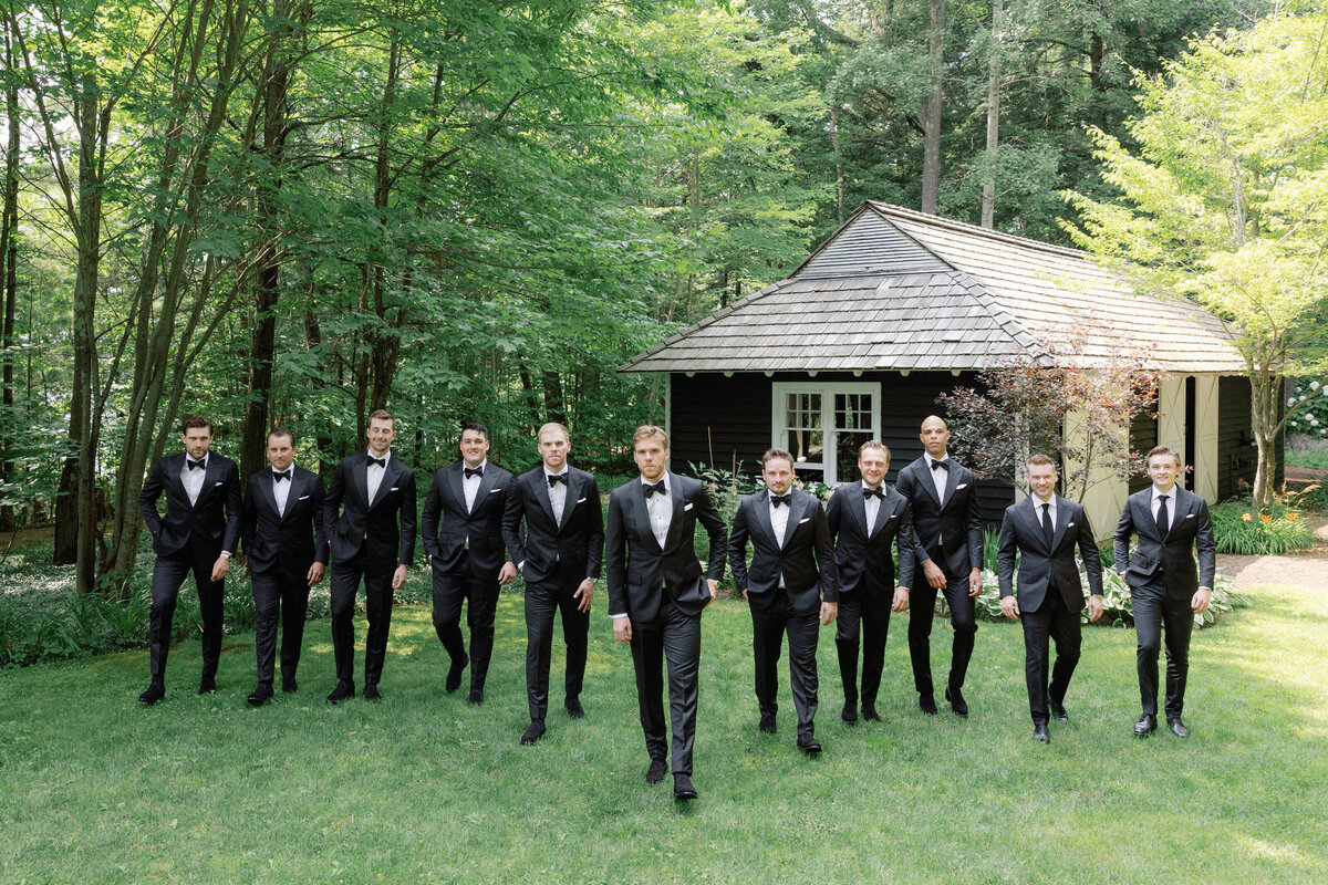 AshleyPigottEvents-Destination-Wedding-Weekend-LaurenKyle-ConnorMcDavid-Muskoka-234