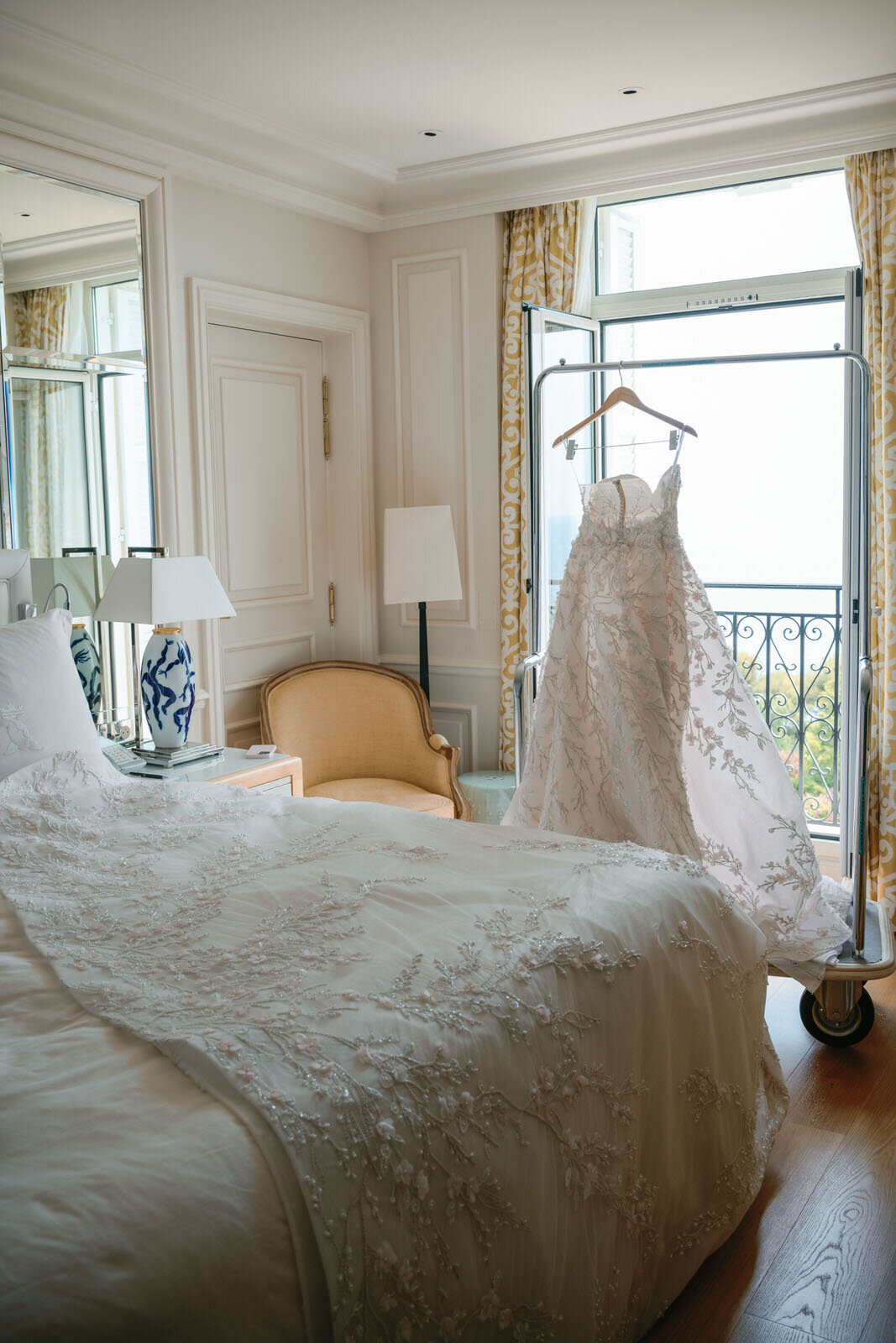 FloraAndGrace_FrenchRiviera_Editorial_WeddingPhotographer (1 von 1)-77