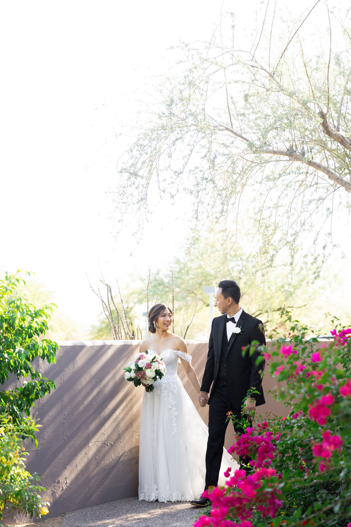 Karlie Colleen Photography - Alex & Farron Wedding - Sneak Peeks - Gray Hawk Golf Course Scottsdale Arizona-69
