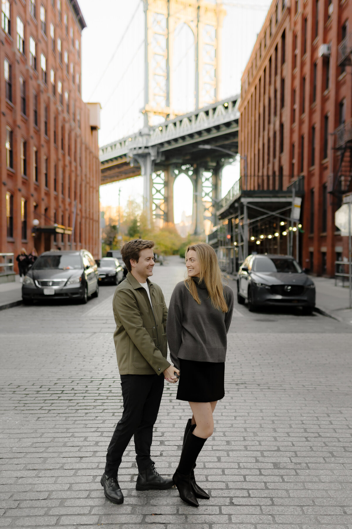 Brooklyn Bridge Engagement Photos 8