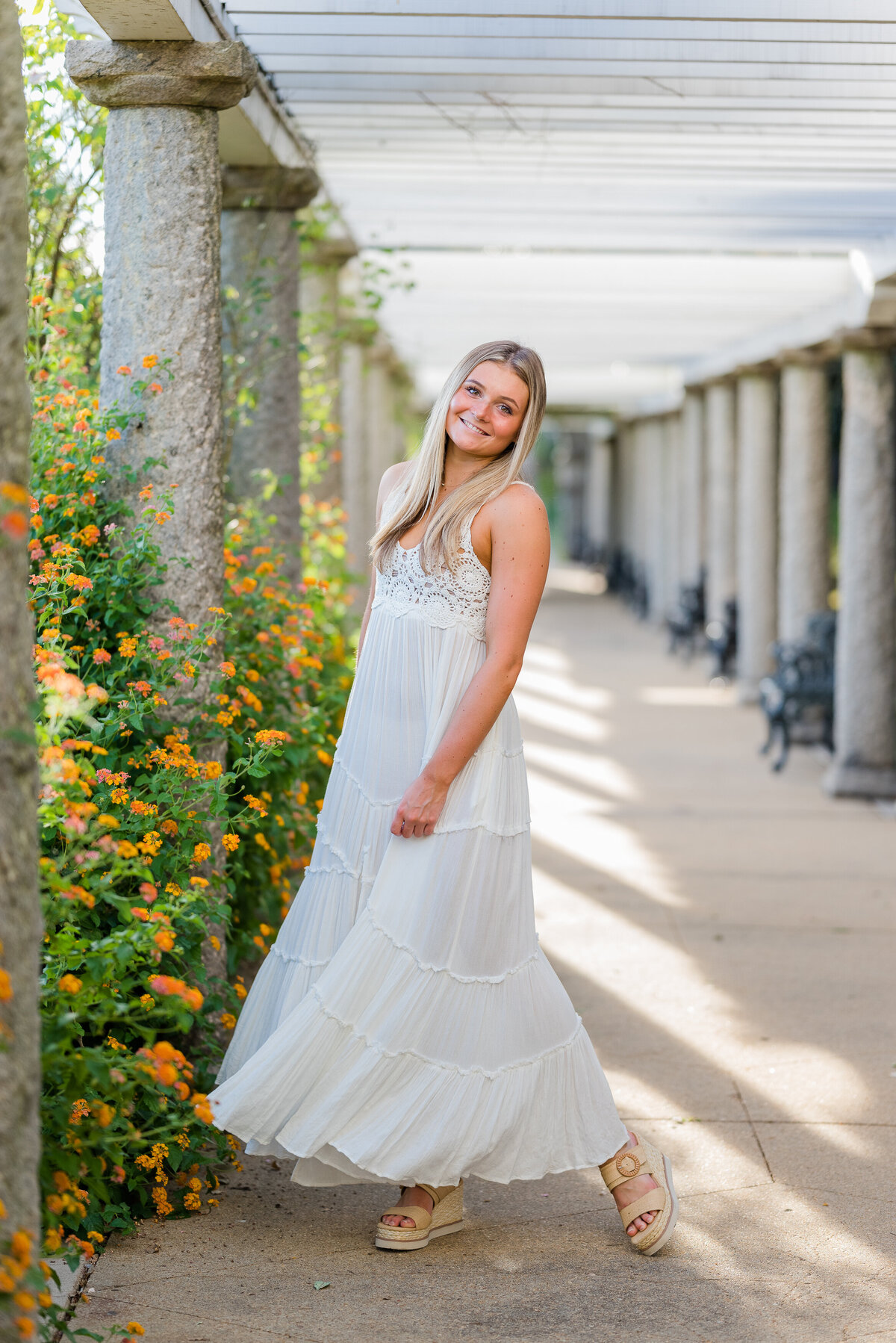 italian garden maymont senior portrait-1