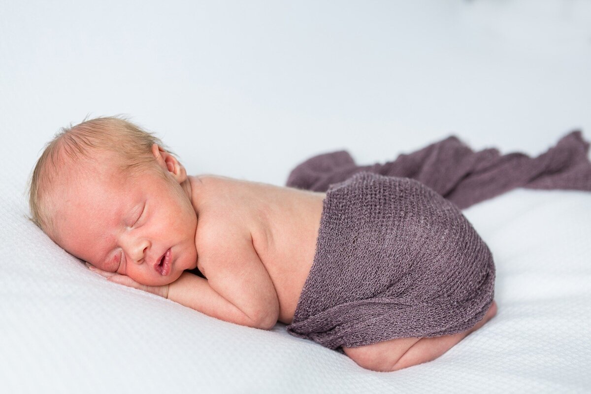 newborn-sloane-new-jersey-session-22