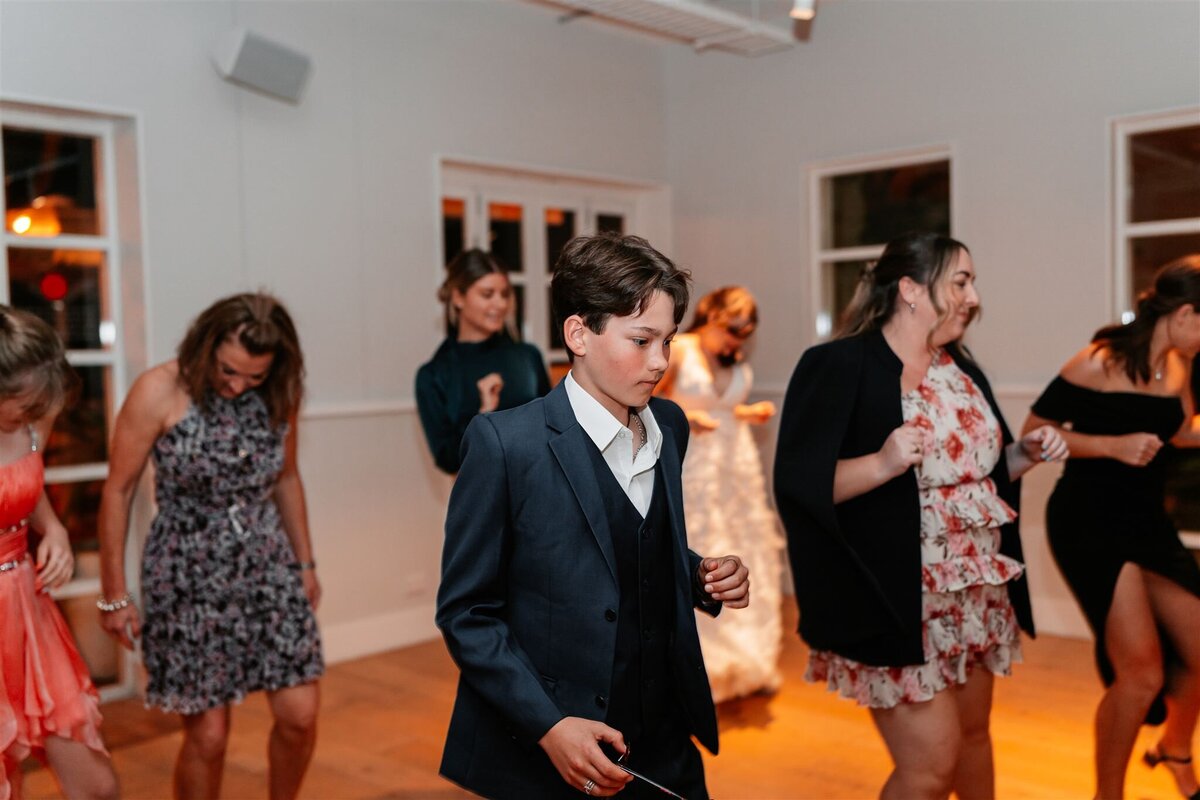 Talented guests having a dance at the reception