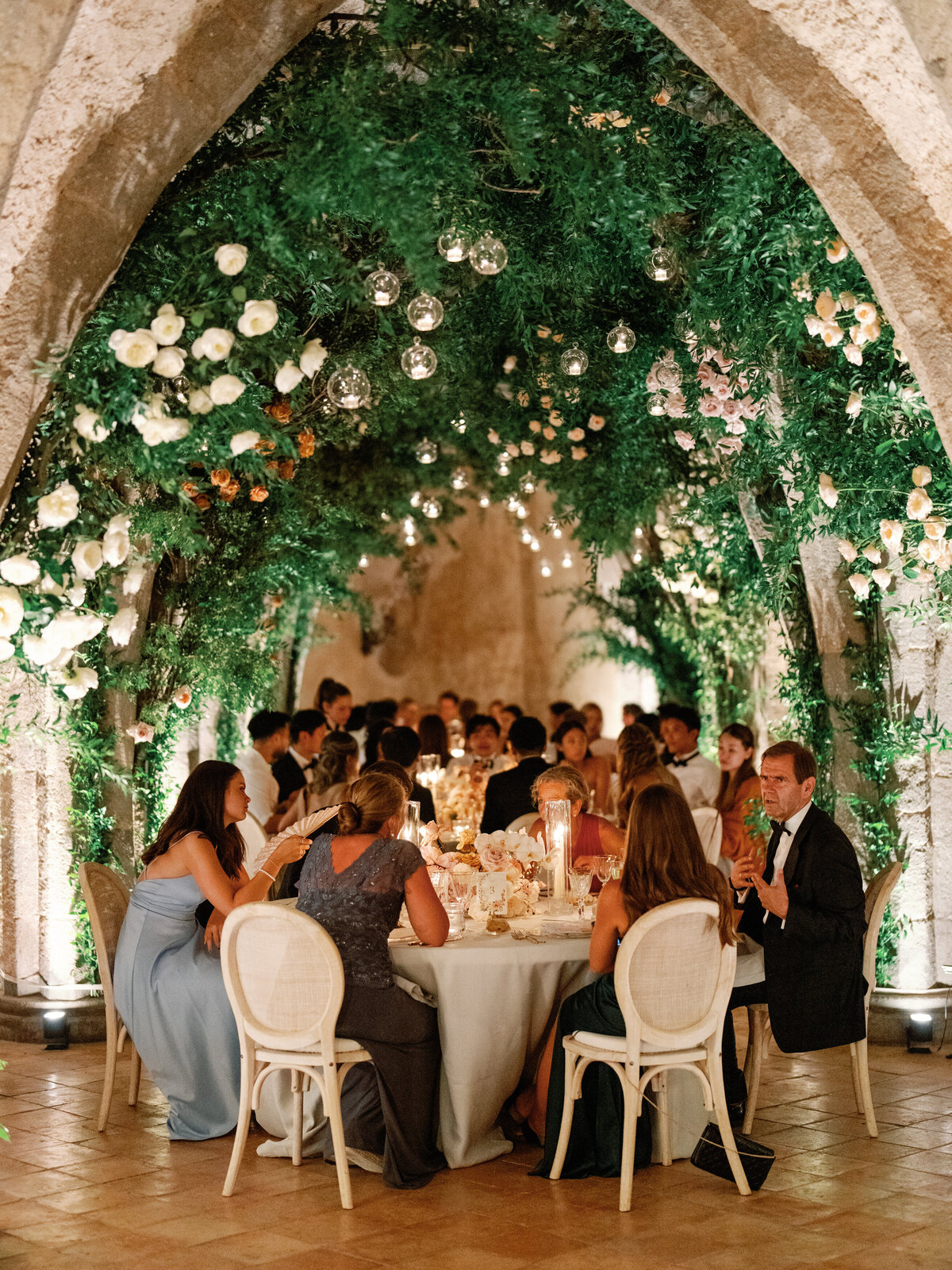 27 Dinner_K&S_©_Oliver_Fly_Photography_191