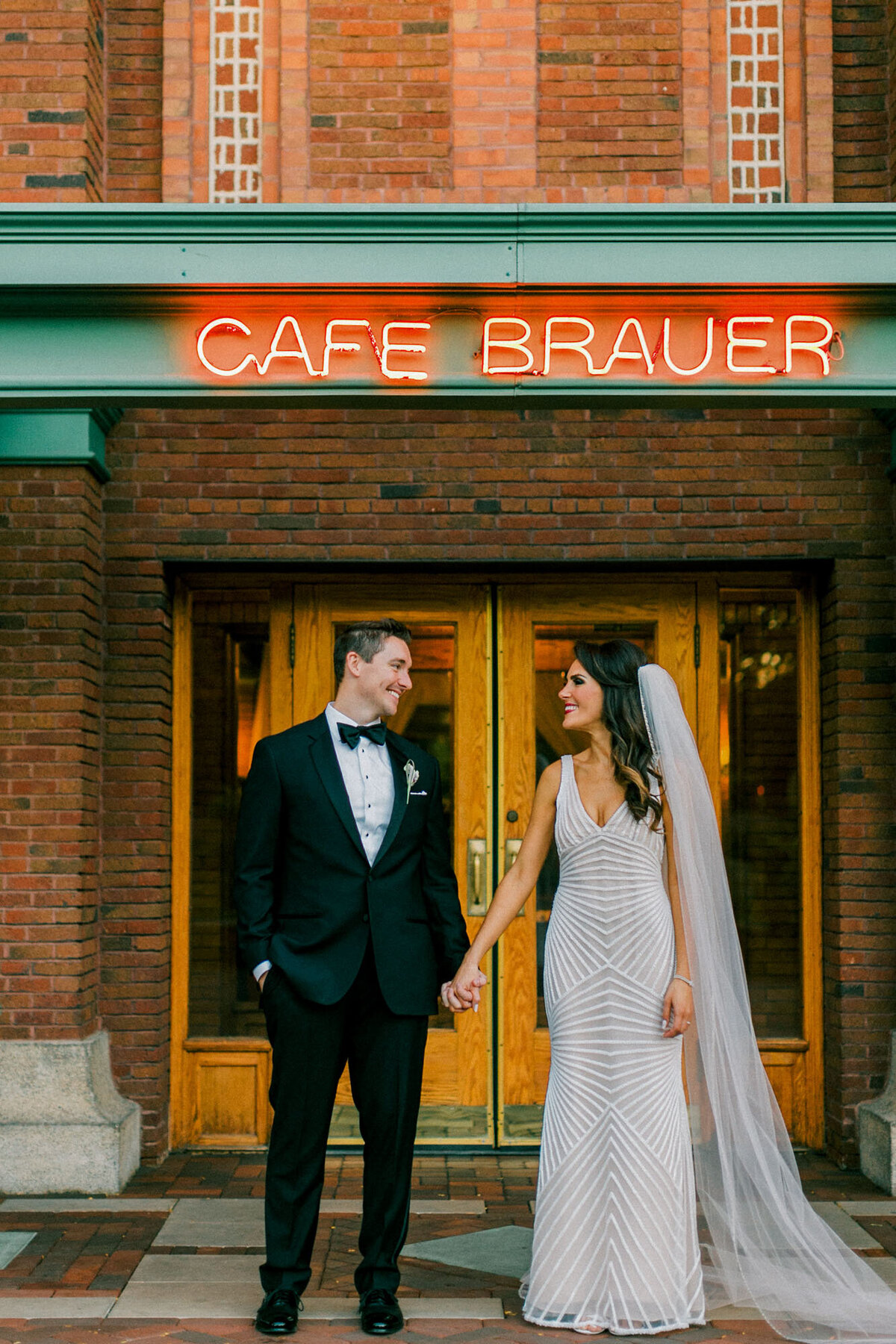 Cafe-Brauer-Wedding-0100