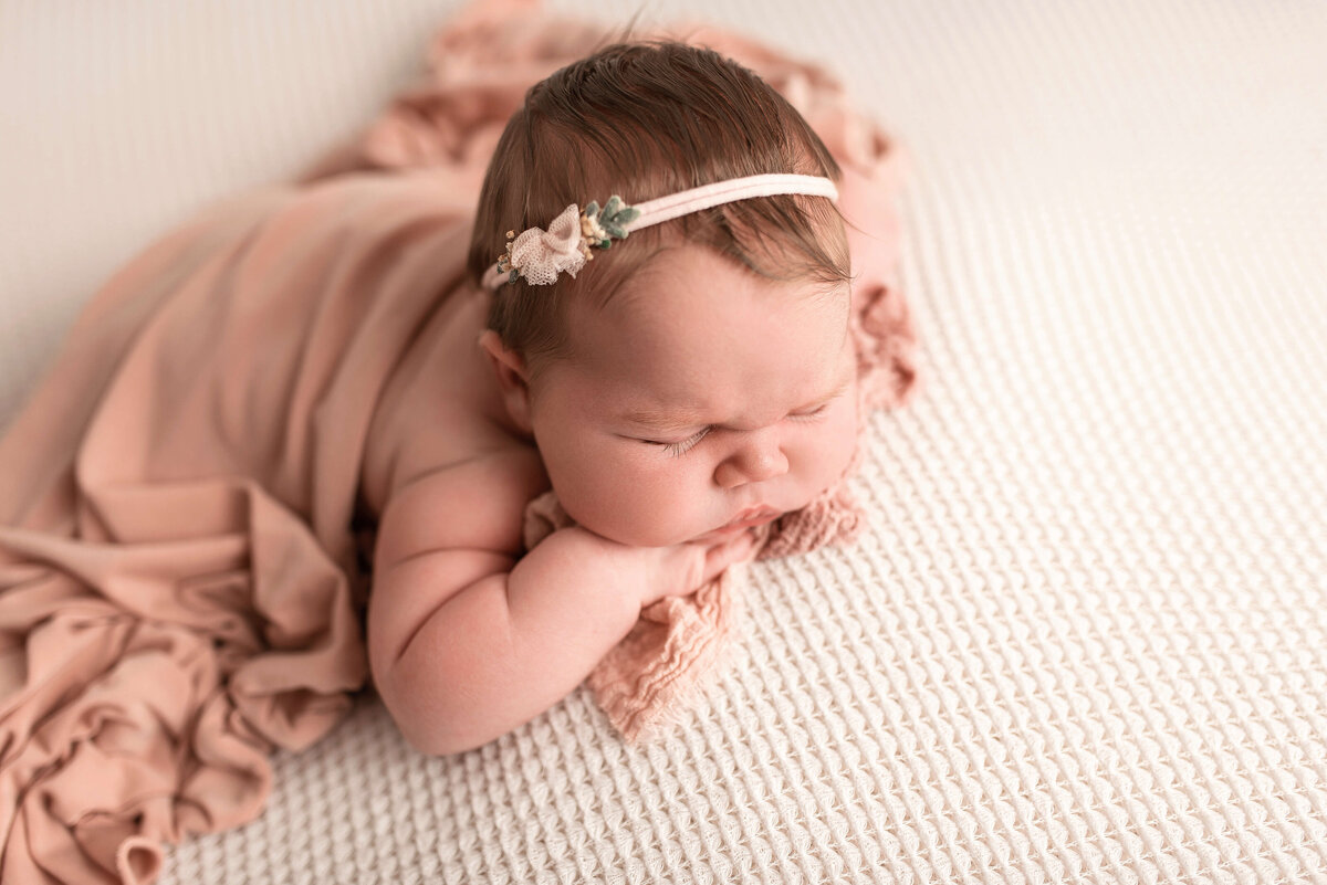 Cleveland-newborn-photography- (114)