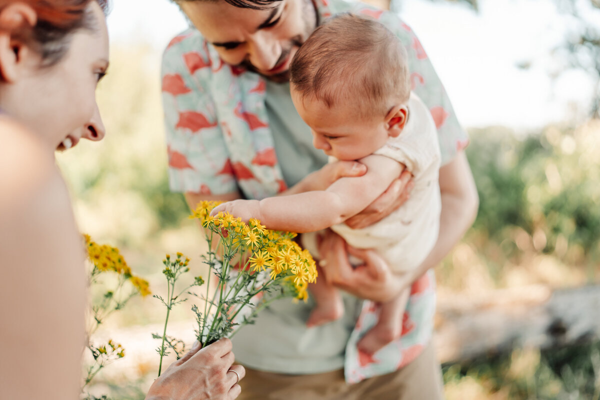 Portland-Family-and-Baby-Photos-Outdoors-Sauvie-Island-Portland-90