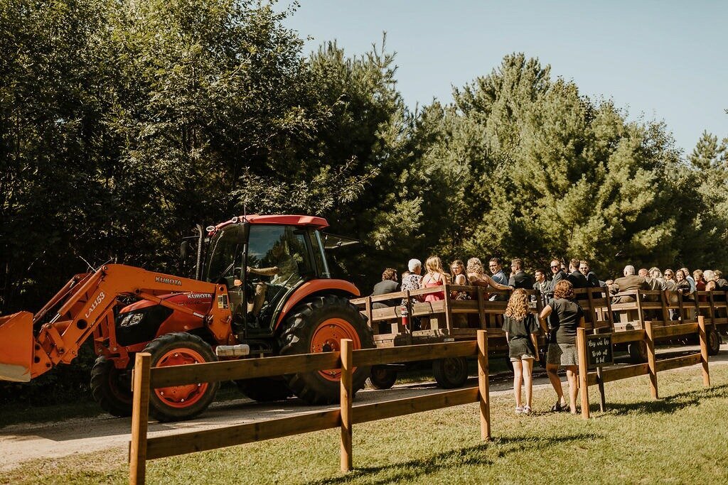 burlap-and-bells-wisconsin-wedding-venue-66